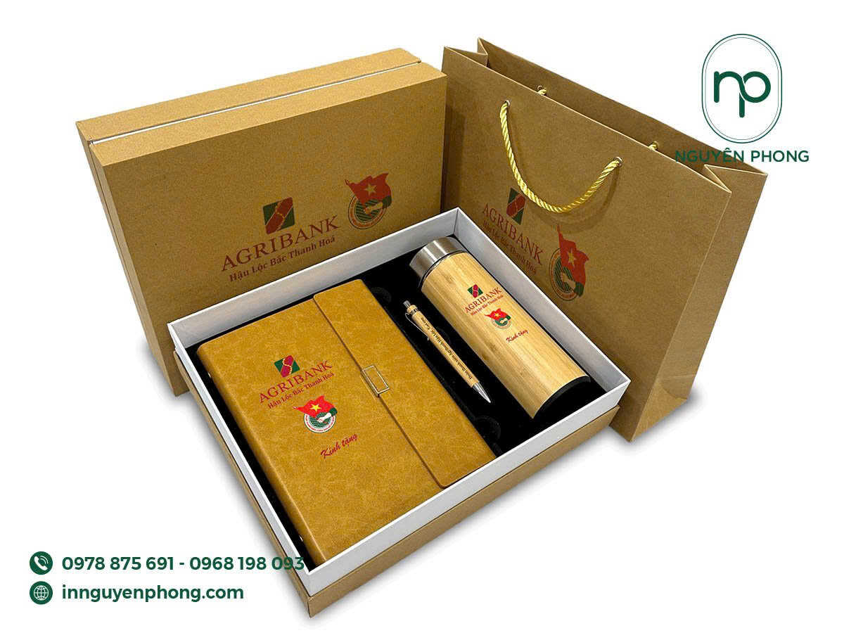 Trọn bộ in túi hộp giấy quà tặng doanh nghiệp