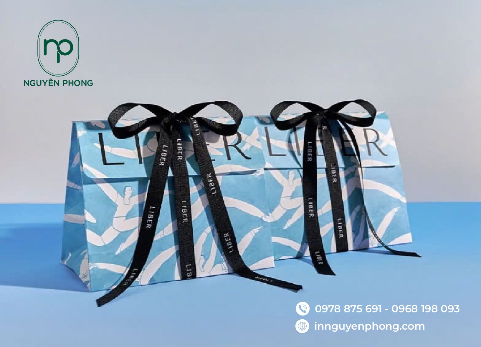 Mẫu túi giấy tiện lại , dễ sử dụng 