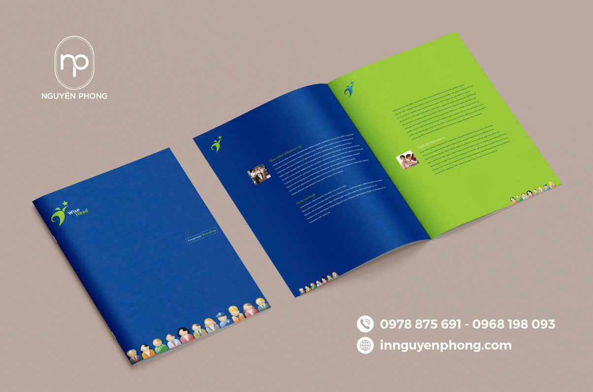 In catalogue từ chất liệu giấy mĩ thuật tạo cảm giác sang trọng và độc đáo