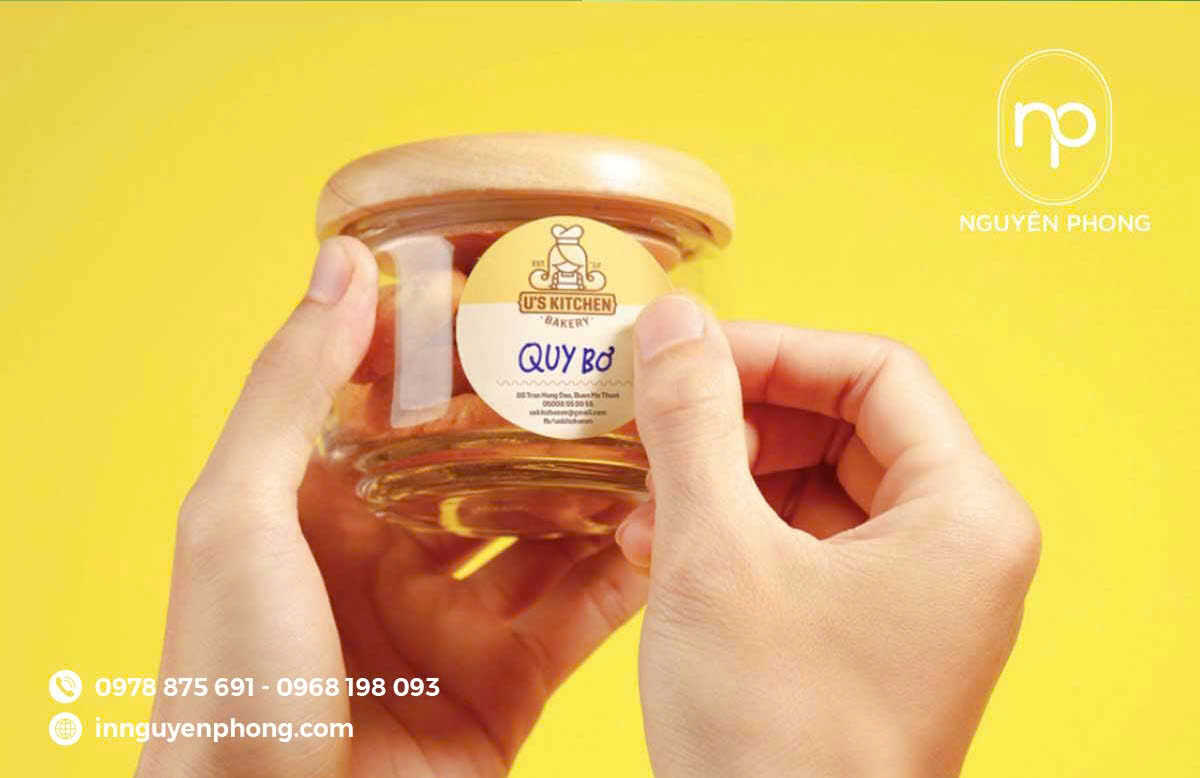 In logo decal, tem nhãn uy tín, chuyên nghiệp