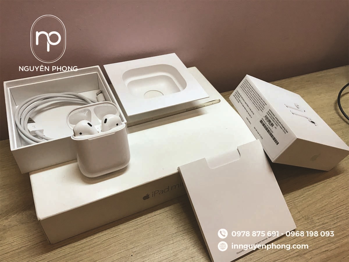 In hộp đựng tai nghe airpod