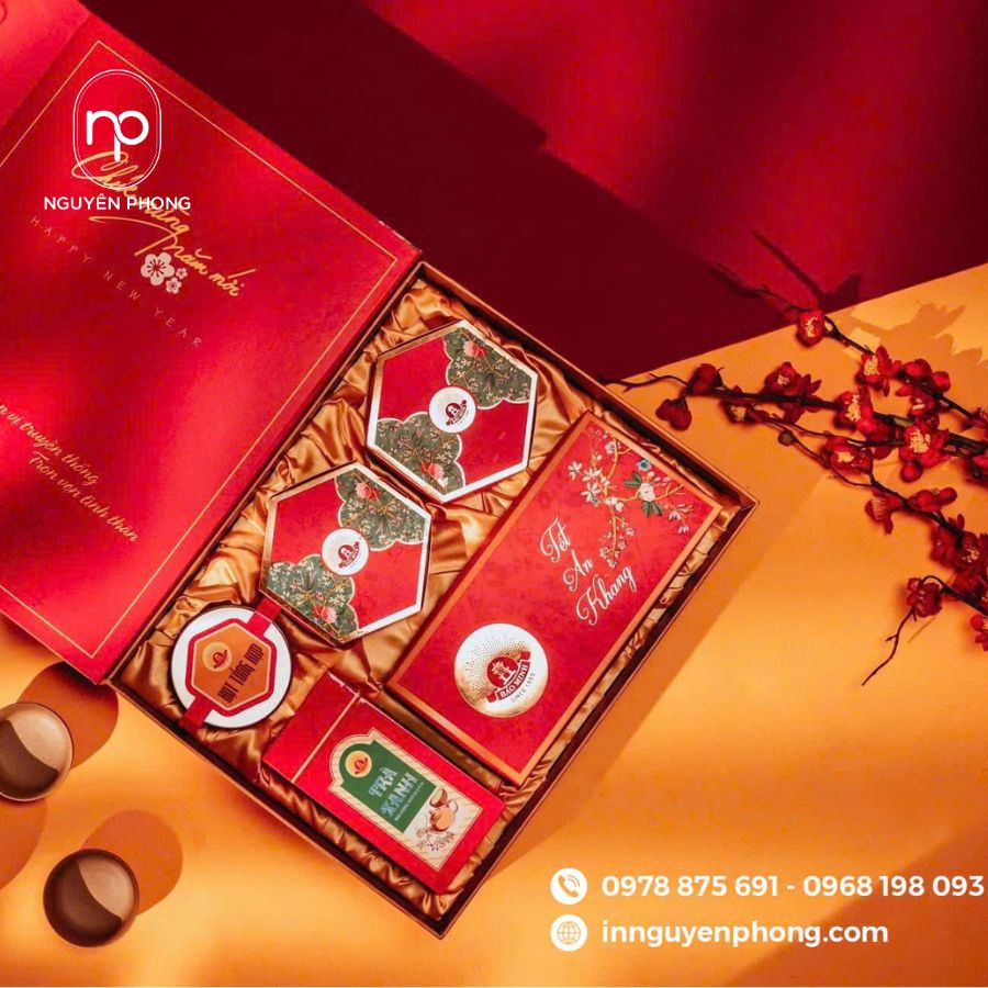 in hộp quà têt cao cấp 