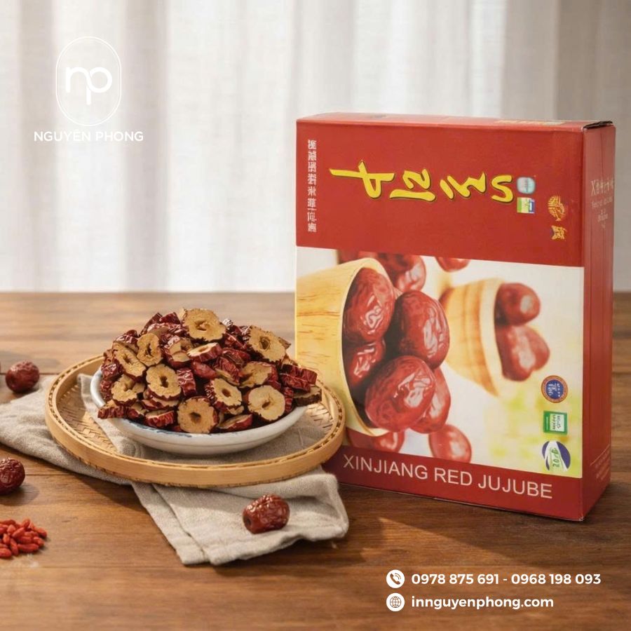 In hộp giấy đựng táo đỏ