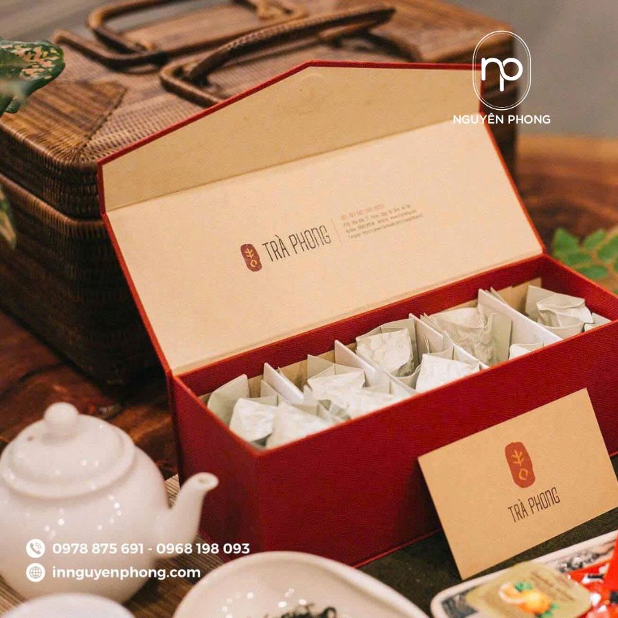 In hộp đựng trà sen đẹp