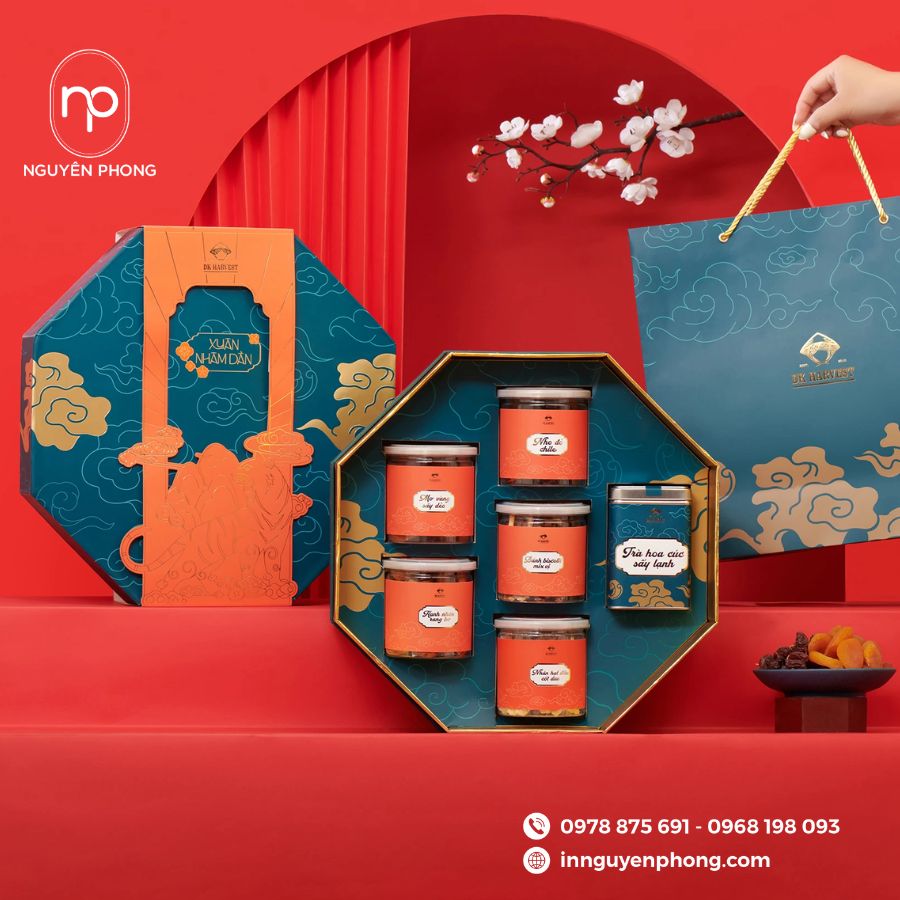 In hộp quà Tết ngân hàng