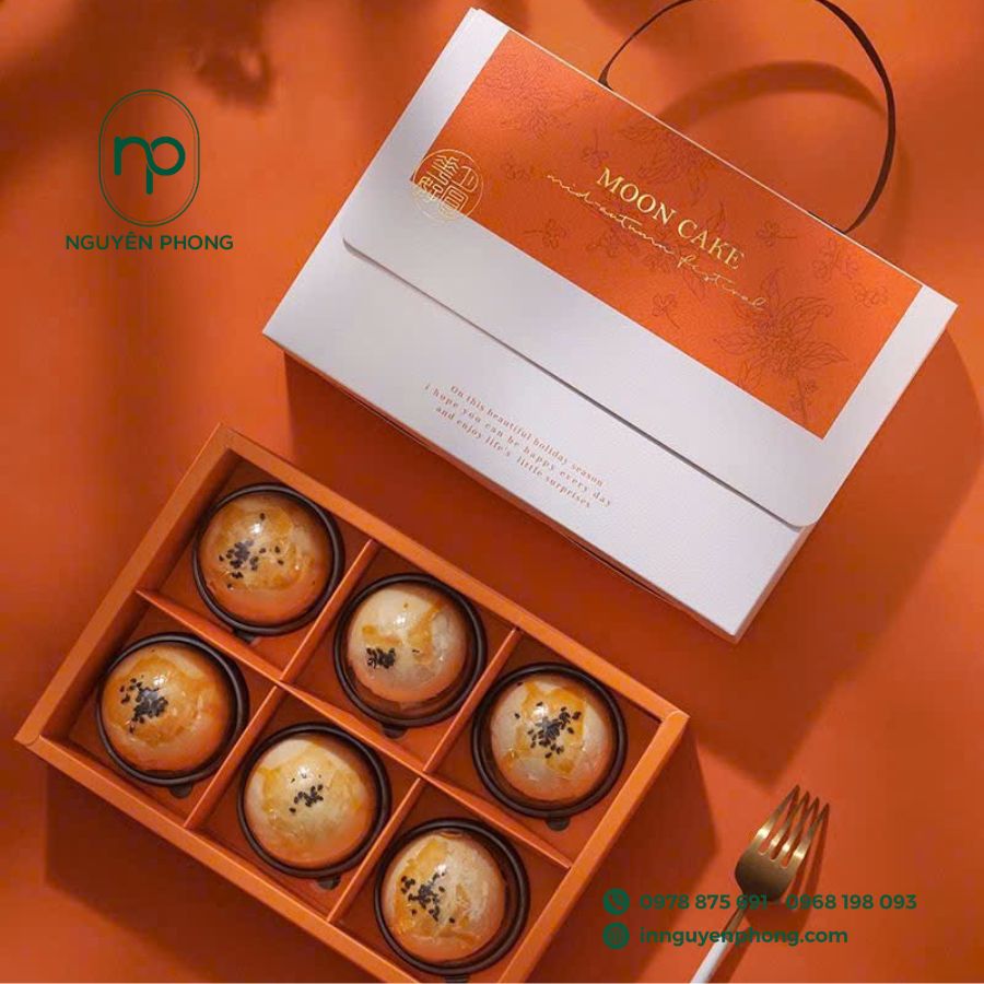 In hộp đựng socola