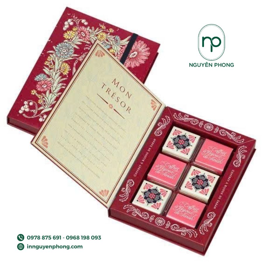 In hộp đựng socola