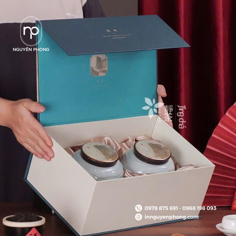 In Hộp Quà Tặng Đẹp Nhất 2025